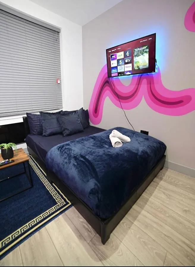 Amazing Studio Apartments Lewisham Way/Greenwich London